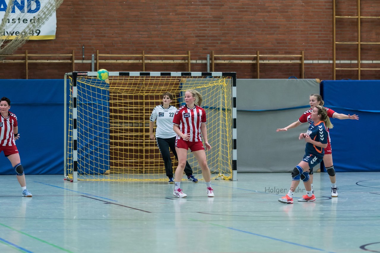 Bild 324 - Frauen Bramstedter TS - TSV Wattenbek 2 : Ergebnis: 20:24